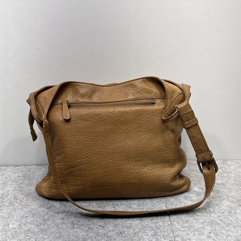 J Jill Pebbled Leather Shoulder Bag Camel Front Back Pockets Divided Medium boho